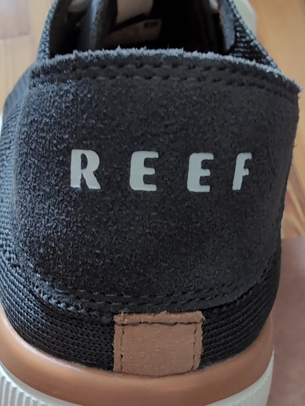 REEF Neptune Sneakers - Picture 6 of 6